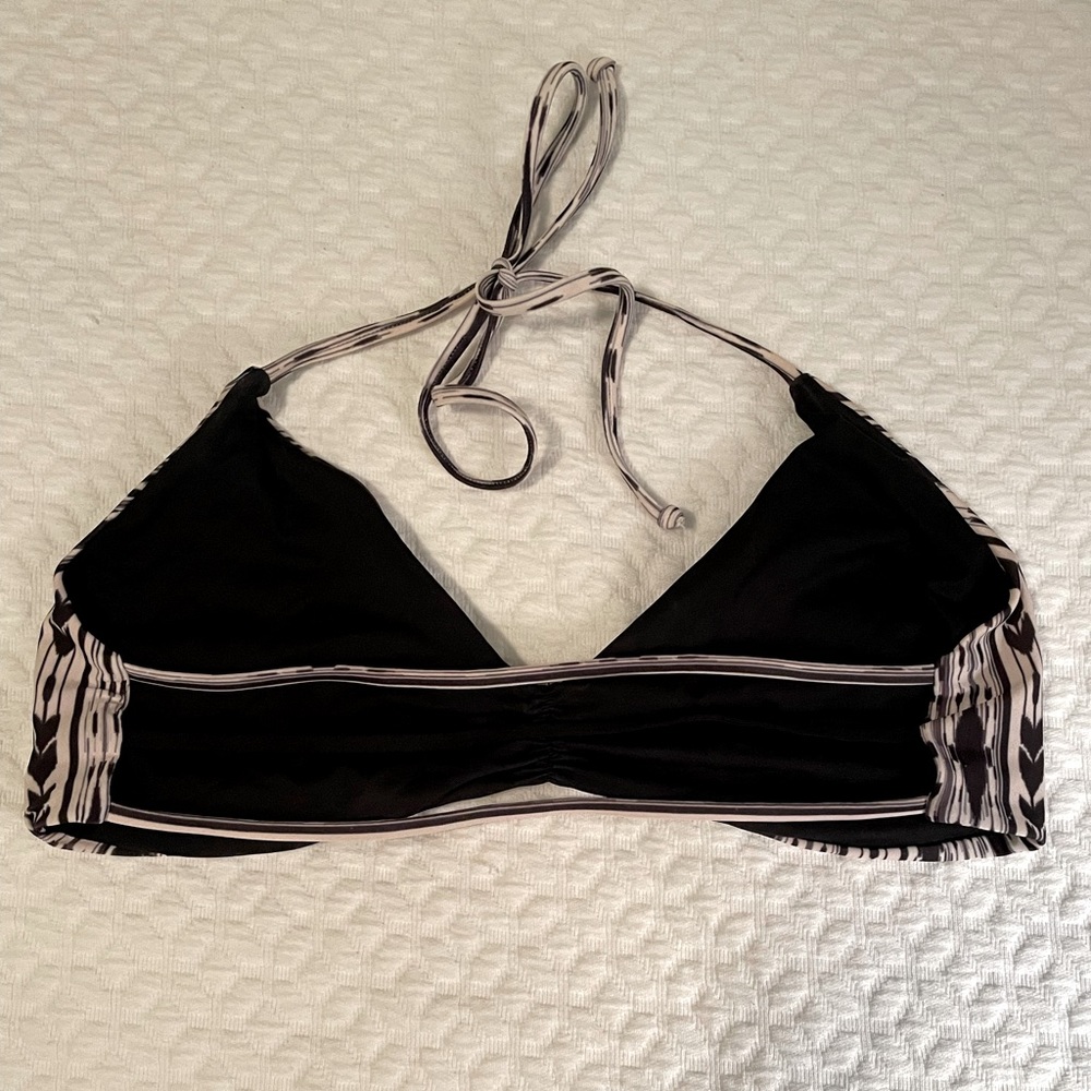 L*Space Bikini Top - Picture 2 of 4